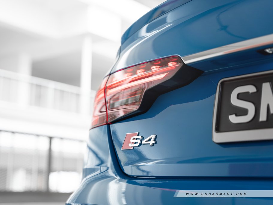 https://i.i-sgcm.com/new_cars/cars/12748/12748_g38