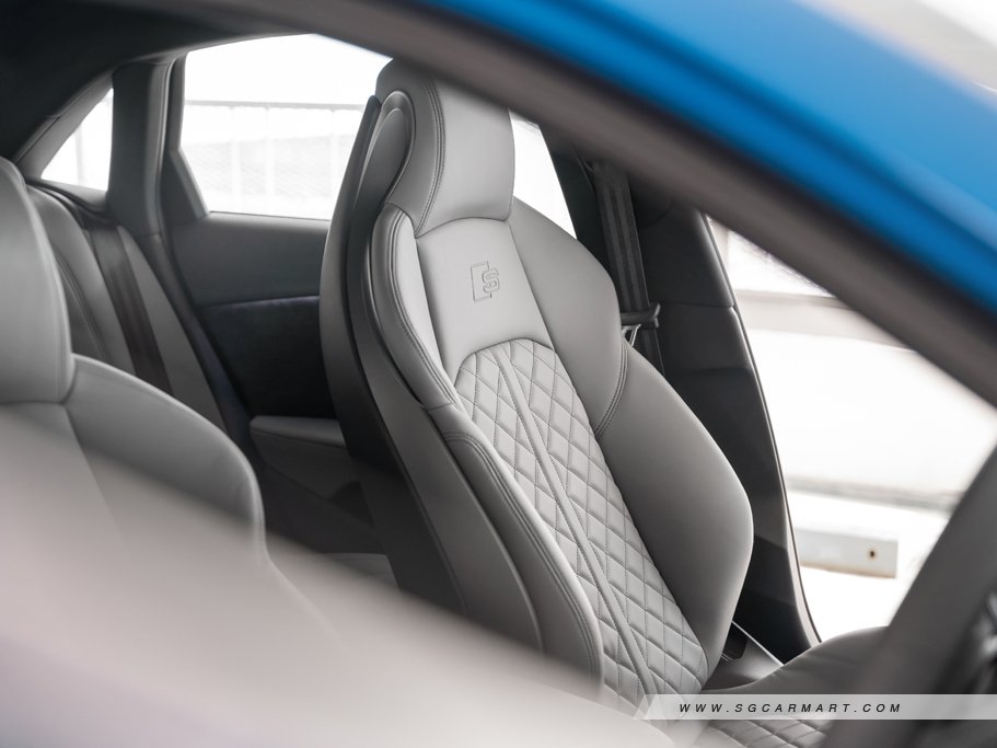 https://i.i-sgcm.com/new_cars/cars/12748/12748_g62