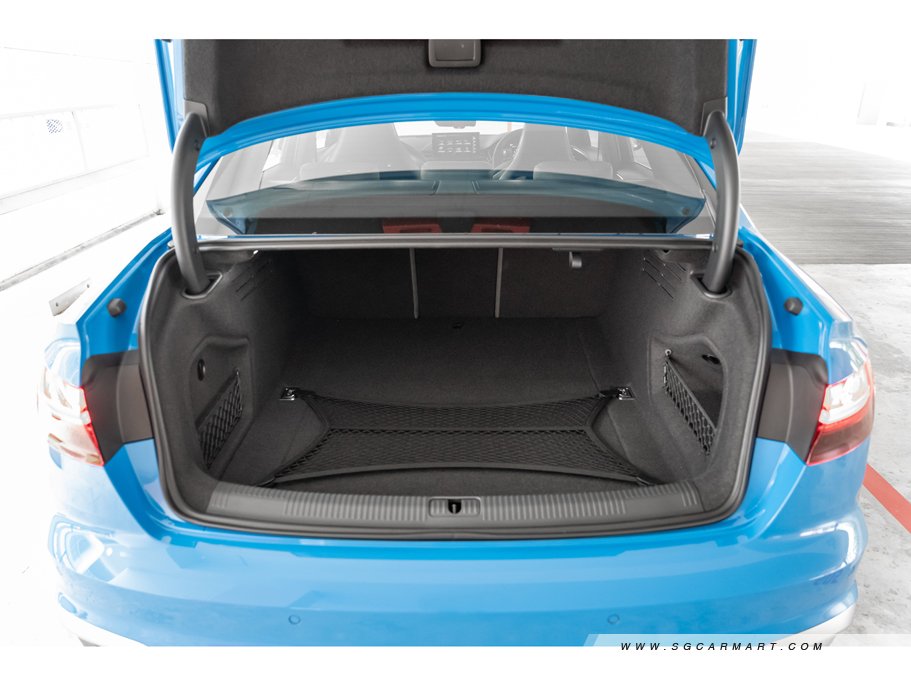 https://i.i-sgcm.com/new_cars/cars/12748/12748_g71