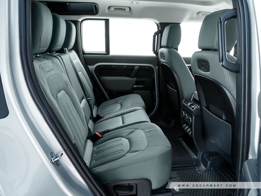 https://i.i-sgcm.com/new_cars/cars/12750/12750_g25