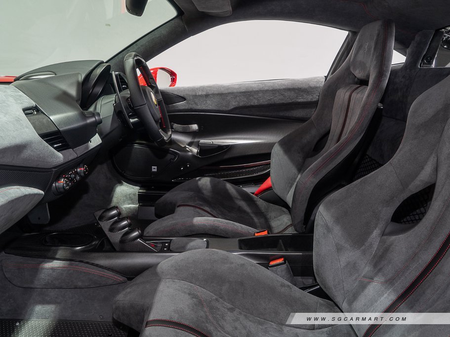 https://i.i-sgcm.com/new_cars/cars/12751/12751_g28