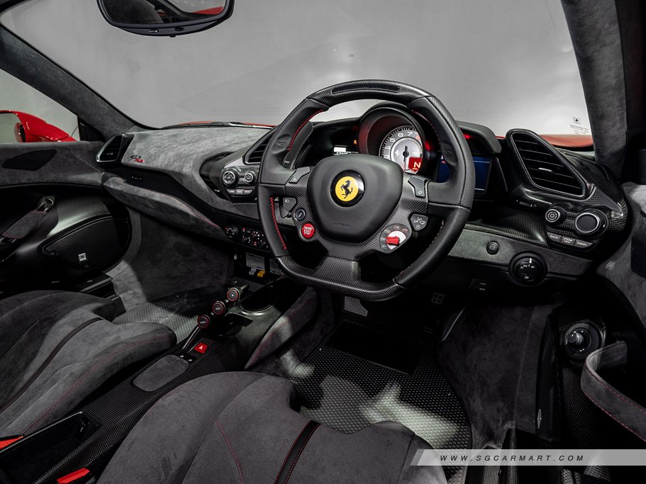 https://i.i-sgcm.com/new_cars/cars/12751/12751_g31