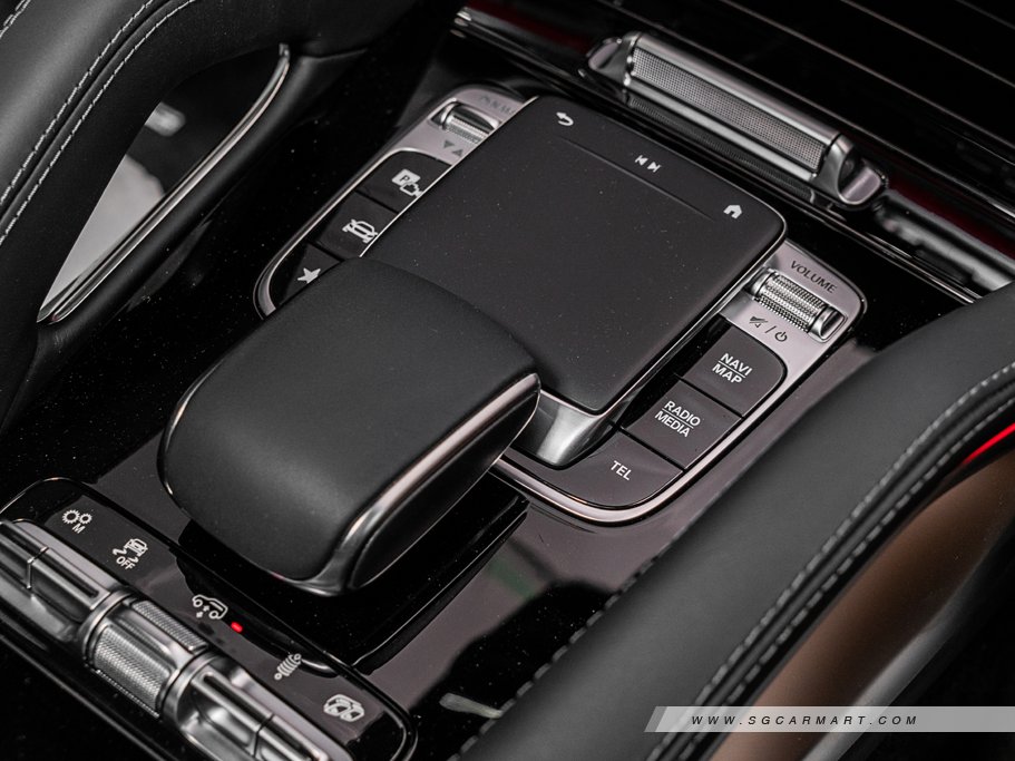 https://i.i-sgcm.com/new_cars/cars/12754/12754_g90