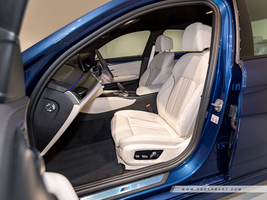 BMW 5 Series Sedan Mild Hybrid 520i M Sport 16