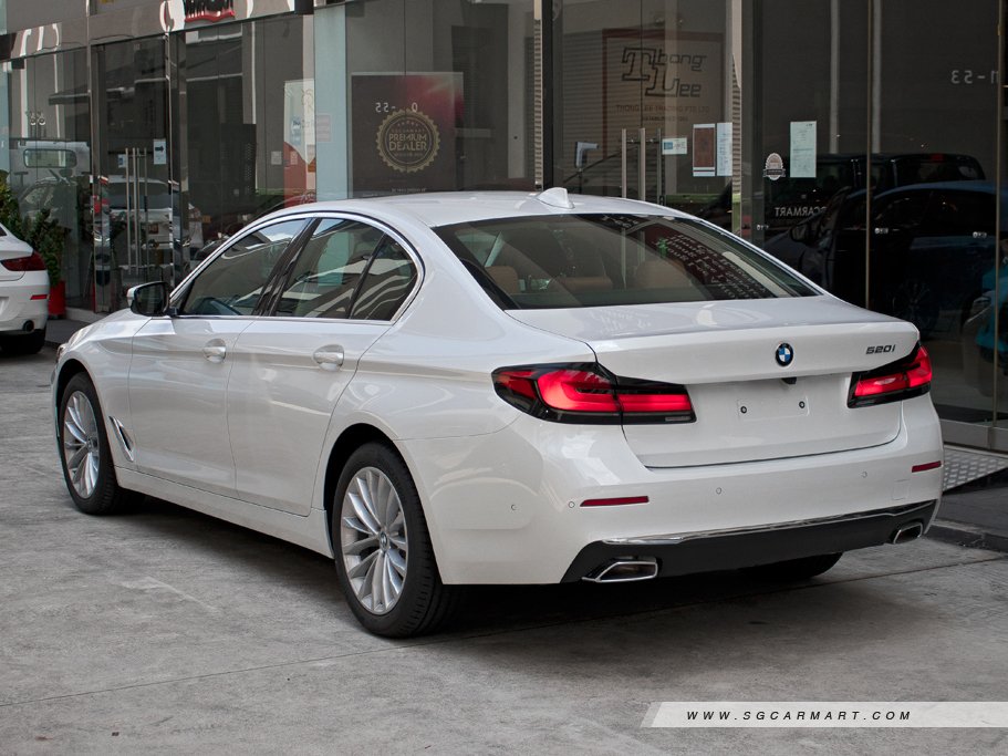 https://i.i-sgcm.com/new_cars/cars/12755/12755_g25