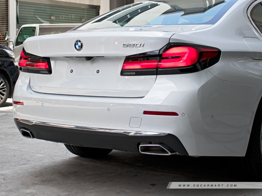 https://i.i-sgcm.com/new_cars/cars/12755/12755_g33