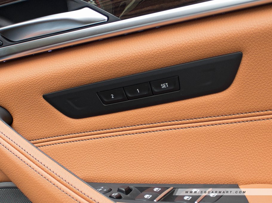 https://i.i-sgcm.com/new_cars/cars/12755/12755_g62