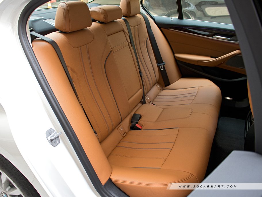 https://i.i-sgcm.com/new_cars/cars/12755/12755_g69