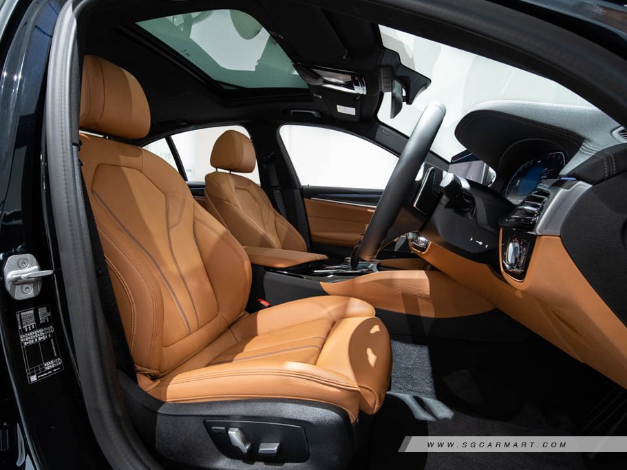 https://i.i-sgcm.com/new_cars/cars/12755/12755_g79