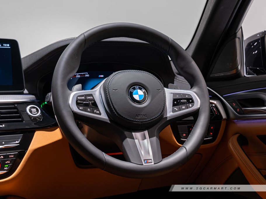 https://i.i-sgcm.com/new_cars/cars/12755/12755_g82