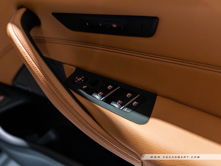https://i.i-sgcm.com/new_cars/cars/12755/12755_g88