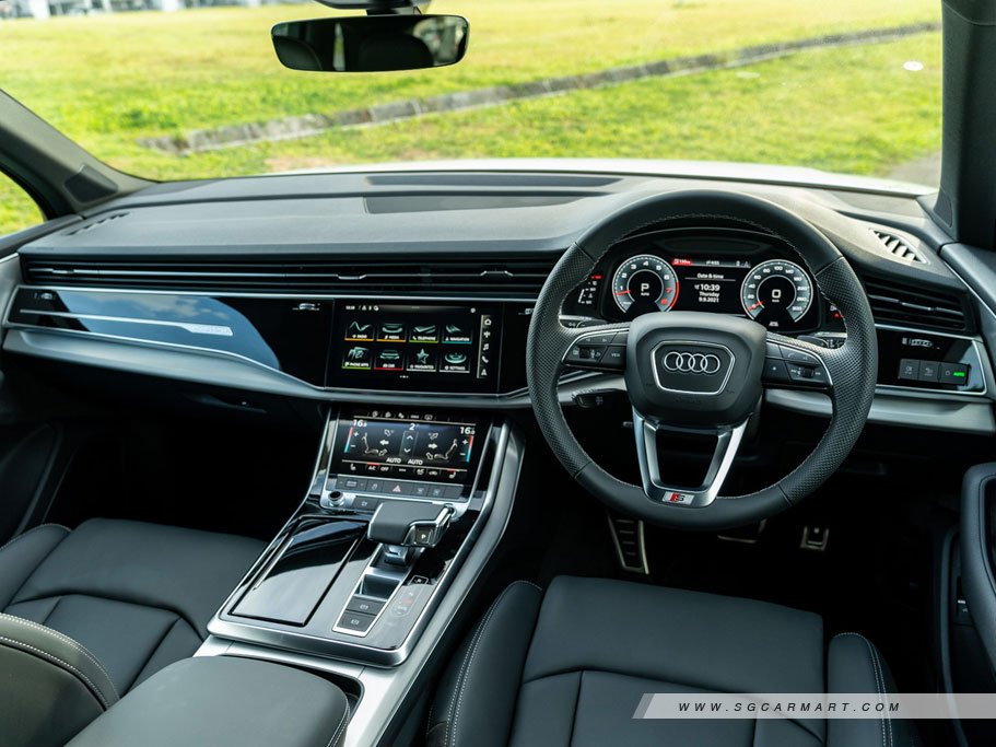 https://i.i-sgcm.com/new_cars/cars/12756/12756_g15
