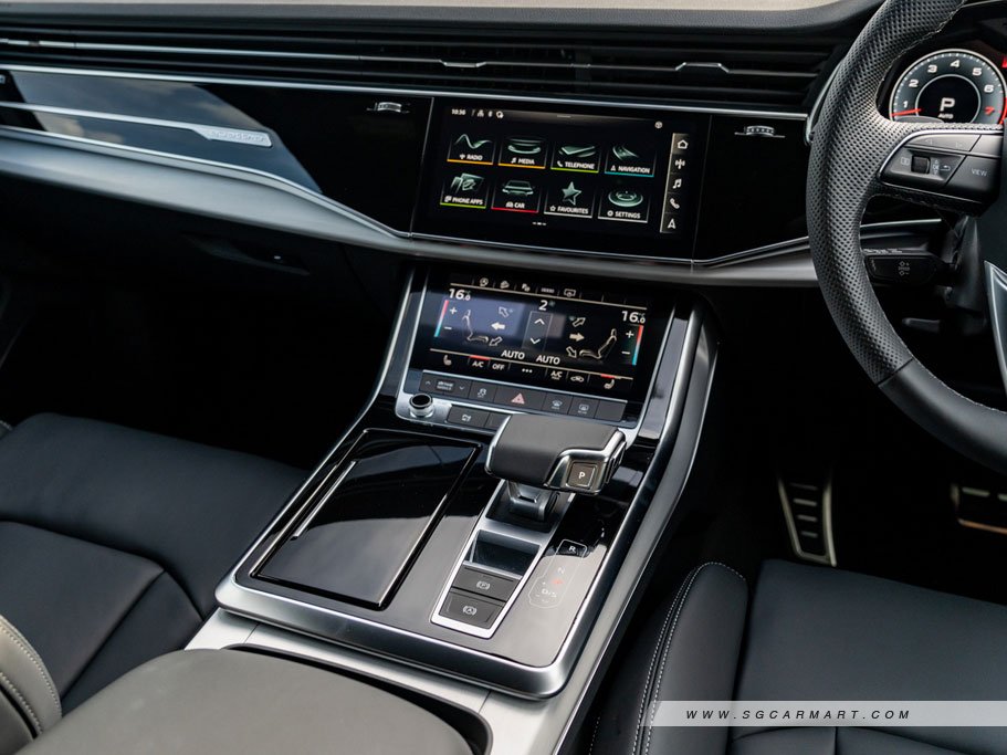 https://i.i-sgcm.com/new_cars/cars/12756/12756_g18