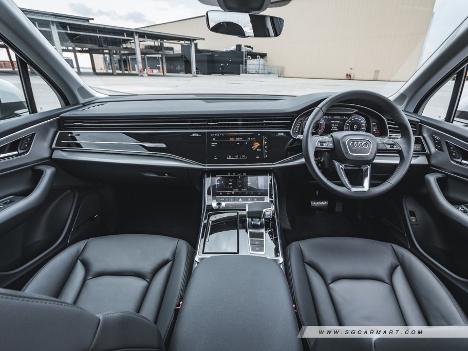 https://i.i-sgcm.com/new_cars/cars/12756/12756_g4