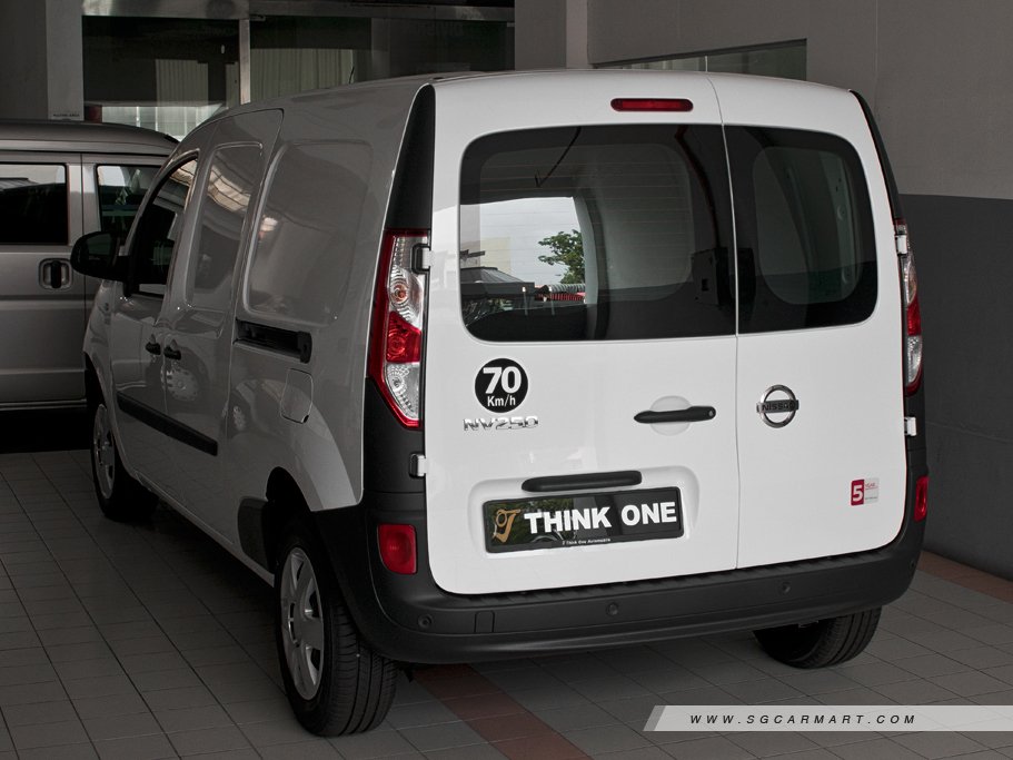 https://i.i-sgcm.com/new_cars/cars/12760/12760_g2