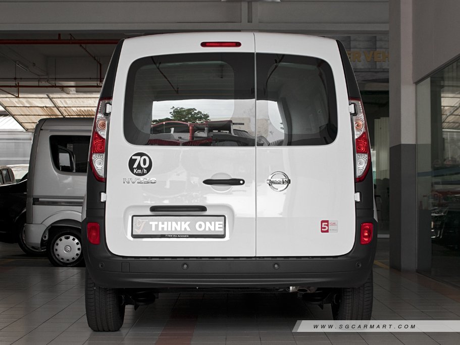 https://i.i-sgcm.com/new_cars/cars/12760/12760_g3