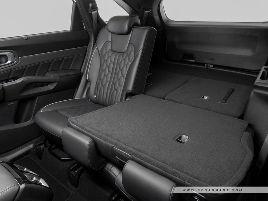 https://i.i-sgcm.com/new_cars/cars/12769/12769_g15