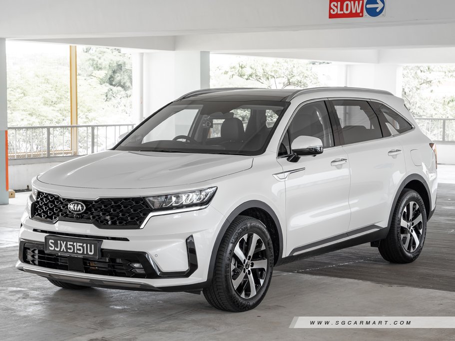 https://i.i-sgcm.com/new_cars/cars/12769/12769_g23