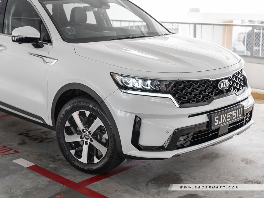 https://i.i-sgcm.com/new_cars/cars/12769/12769_g24