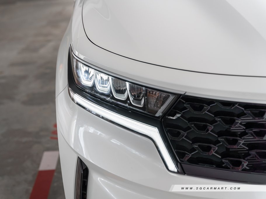 https://i.i-sgcm.com/new_cars/cars/12769/12769_g25