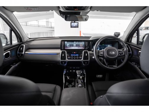 https://i.i-sgcm.com/new_cars/cars/12769/12769_g28