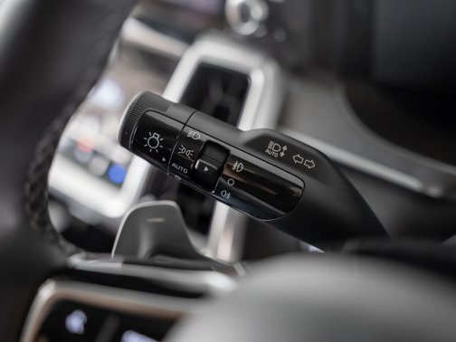 https://i.i-sgcm.com/new_cars/cars/12769/12769_g32