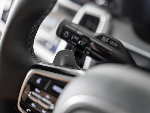 https://i.i-sgcm.com/new_cars/cars/12769/12769_g33