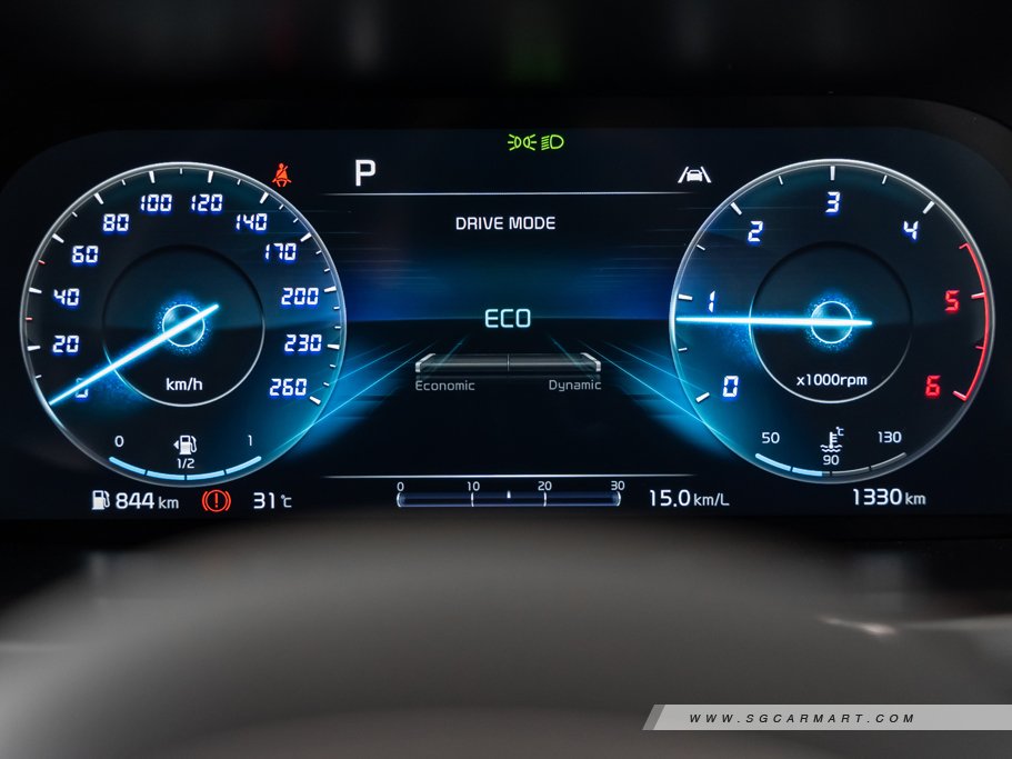 https://i.i-sgcm.com/new_cars/cars/12769/12769_g38