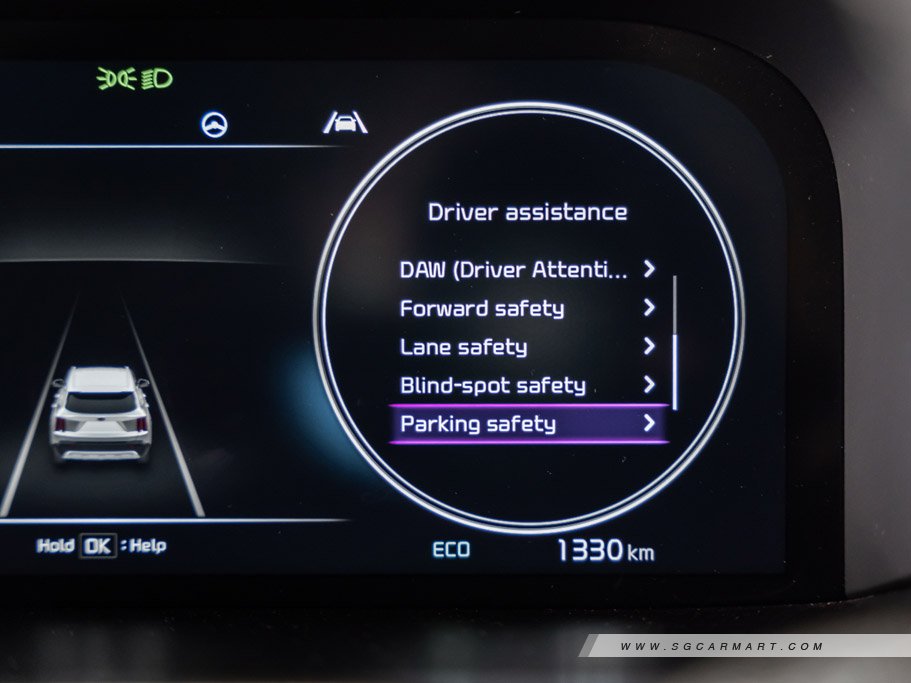 https://i.i-sgcm.com/new_cars/cars/12769/12769_g44