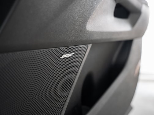 https://i.i-sgcm.com/new_cars/cars/12769/12769_g56