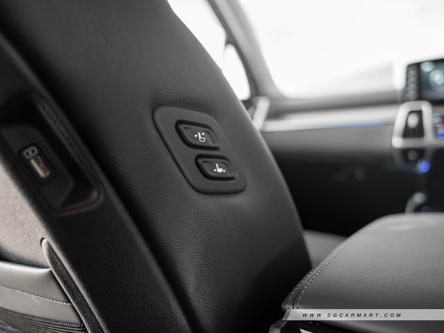 https://i.i-sgcm.com/new_cars/cars/12769/12769_g59