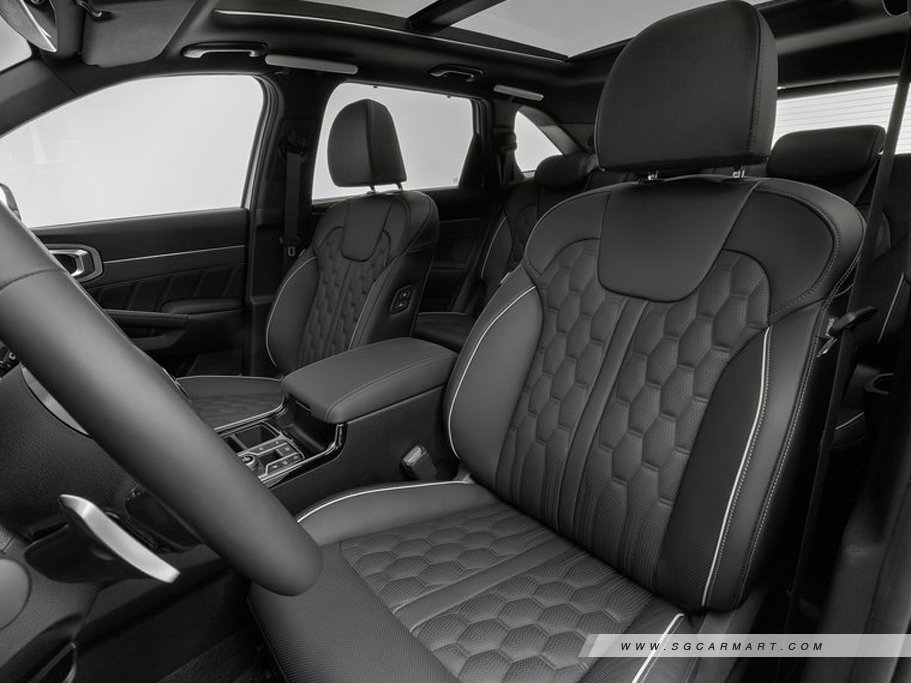 https://i.i-sgcm.com/new_cars/cars/12769/12769_g8