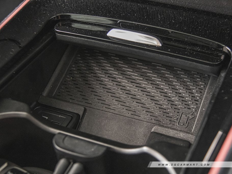 https://i.i-sgcm.com/new_cars/cars/12772/12772_g101