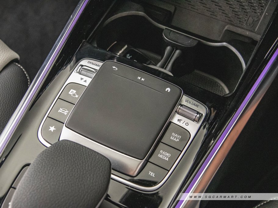 https://i.i-sgcm.com/new_cars/cars/12772/12772_g102