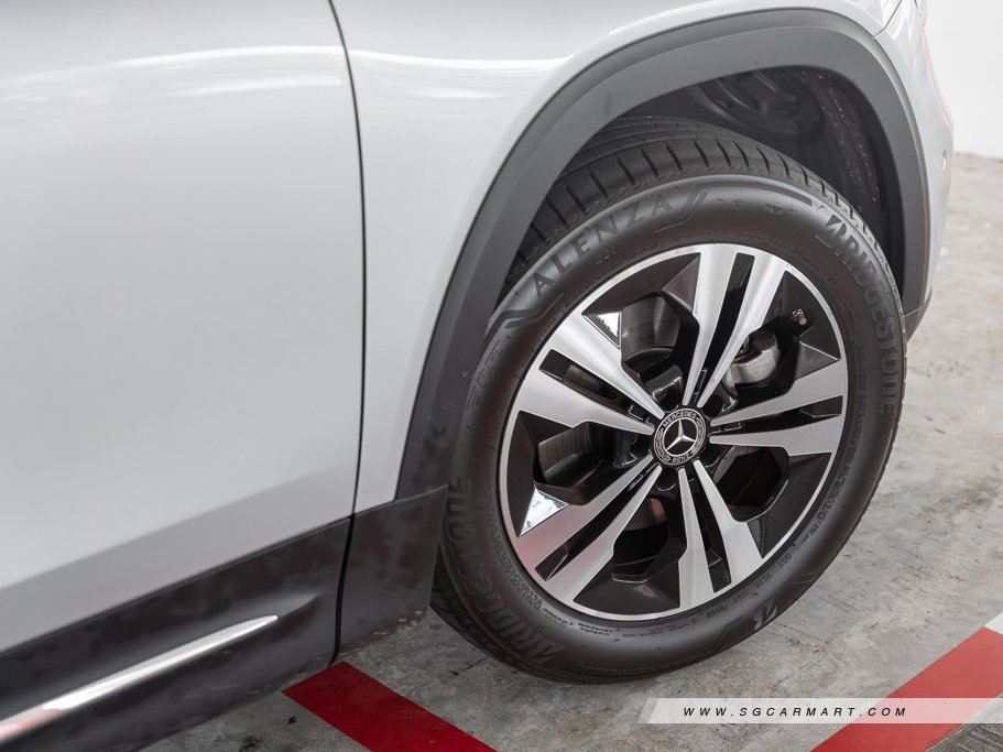 https://i.i-sgcm.com/new_cars/cars/12772/12772_g28