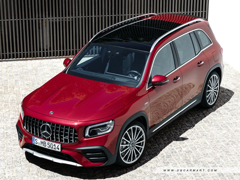 Mercedes-Benz GLB-Class 4