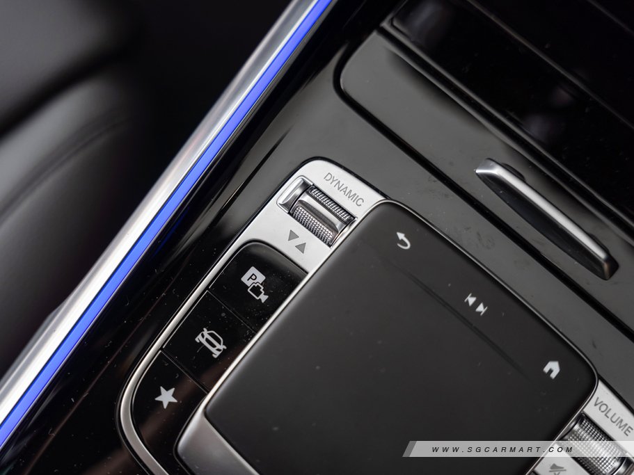 https://i.i-sgcm.com/new_cars/cars/12772/12772_g53
