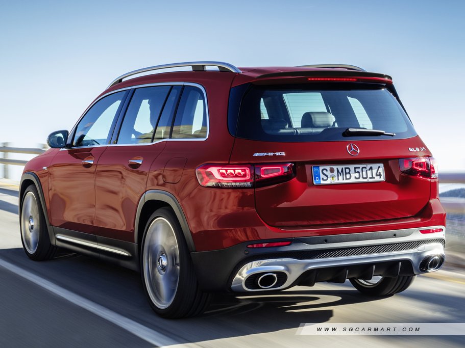 Mercedes-Benz GLB-Class 7