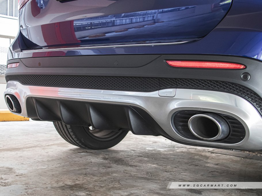 https://i.i-sgcm.com/new_cars/cars/12772/12772_g84