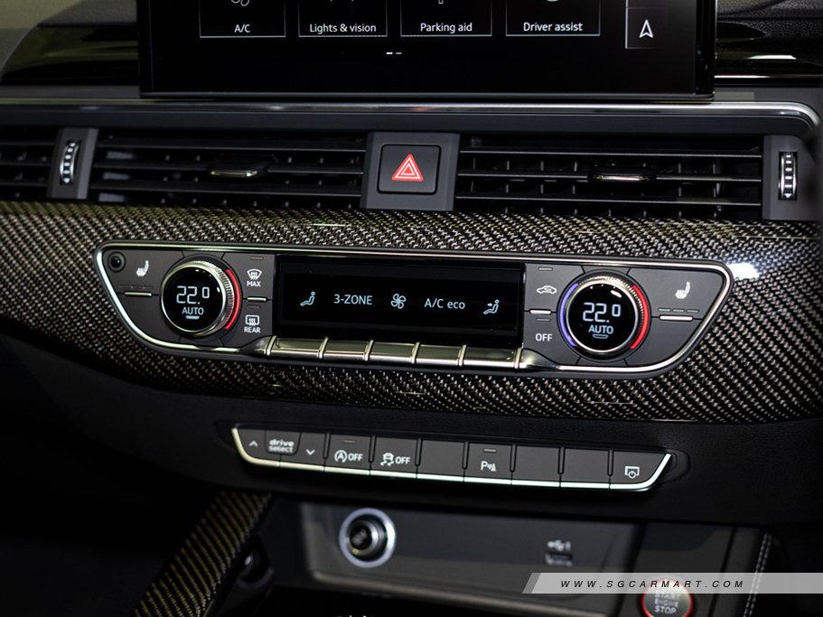 https://i.i-sgcm.com/new_cars/cars/12774/12774_g13