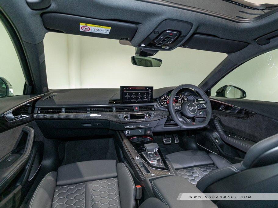 https://i.i-sgcm.com/new_cars/cars/12774/12774_g8