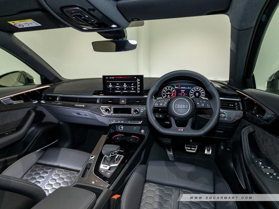 https://i.i-sgcm.com/new_cars/cars/12774/12774_g9
