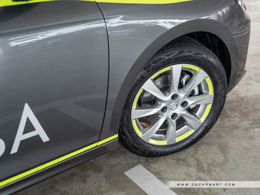 https://i.i-sgcm.com/new_cars/cars/12775/12775_g23