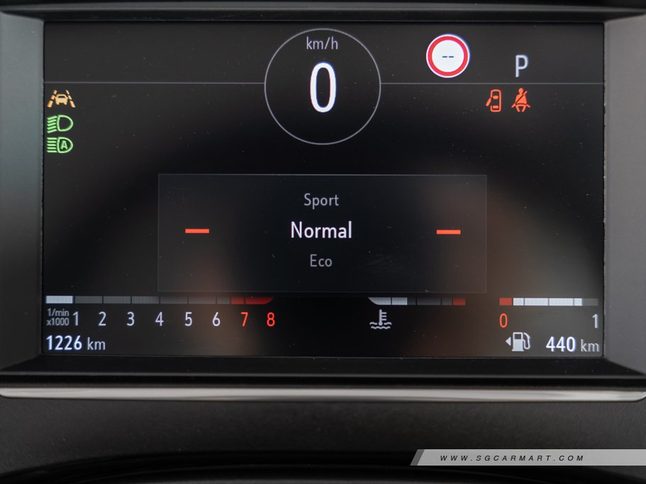 https://i.i-sgcm.com/new_cars/cars/12775/12775_g34