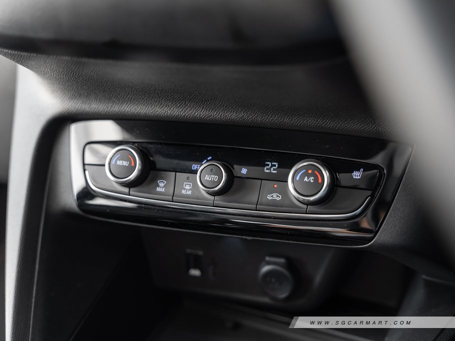 https://i.i-sgcm.com/new_cars/cars/12775/12775_g41