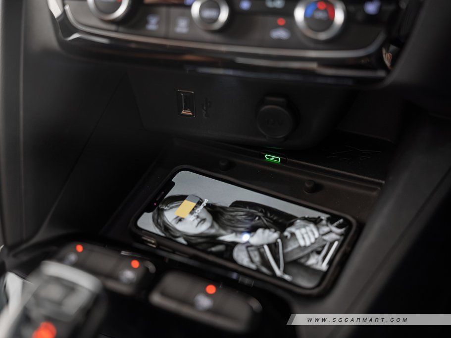 https://i.i-sgcm.com/new_cars/cars/12775/12775_g44
