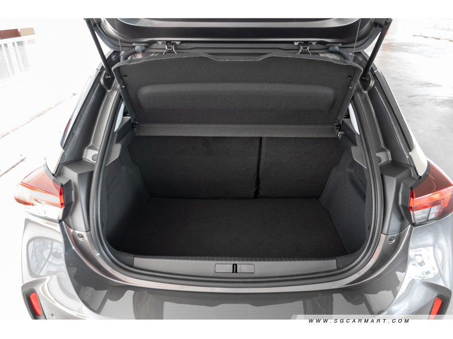 https://i.i-sgcm.com/new_cars/cars/12775/12775_g53