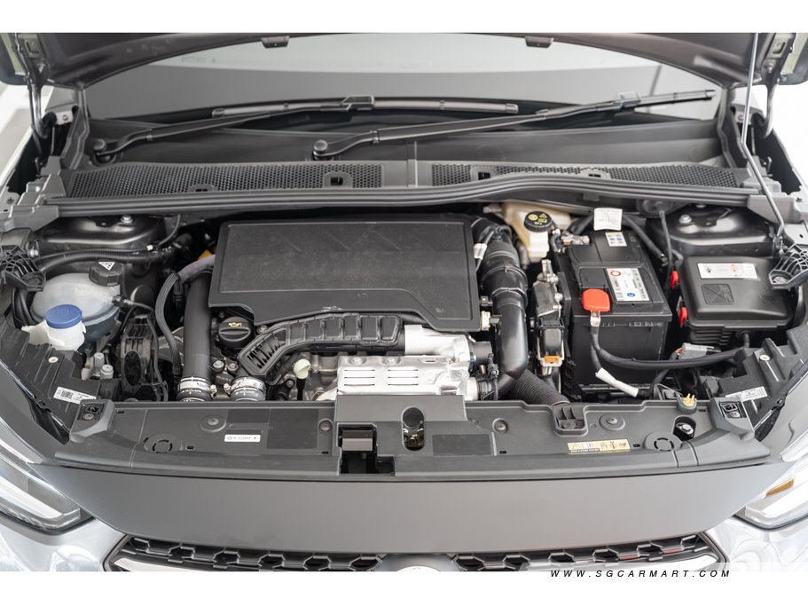 https://i.i-sgcm.com/new_cars/cars/12775/12775_g56