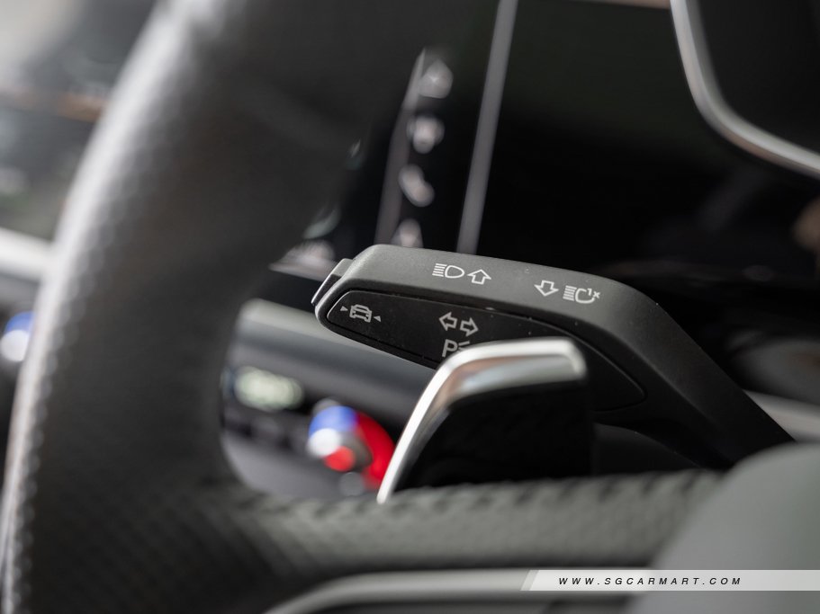 https://i.i-sgcm.com/new_cars/cars/12776/12776_g30