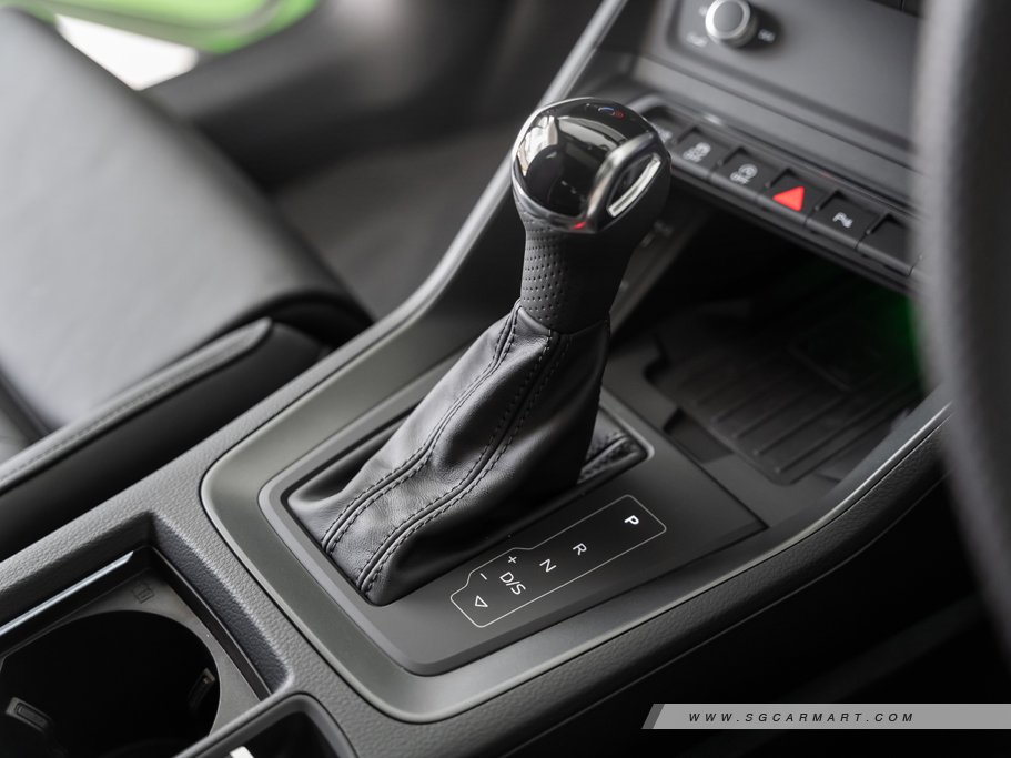 https://i.i-sgcm.com/new_cars/cars/12776/12776_g47